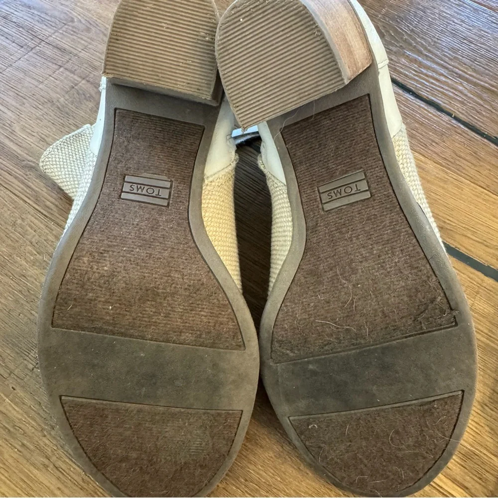 Toms Cream Open-Toe Ankle Boots